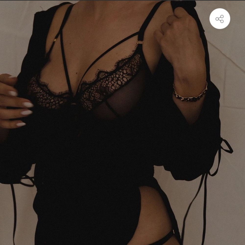 Boscco mesh and lace bra